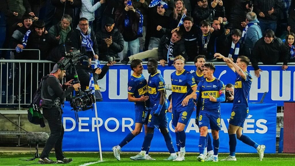 Selebrasi Nahuel Tenaglia dalam laga Alaves vs Barcelona di Liga Spanyol
