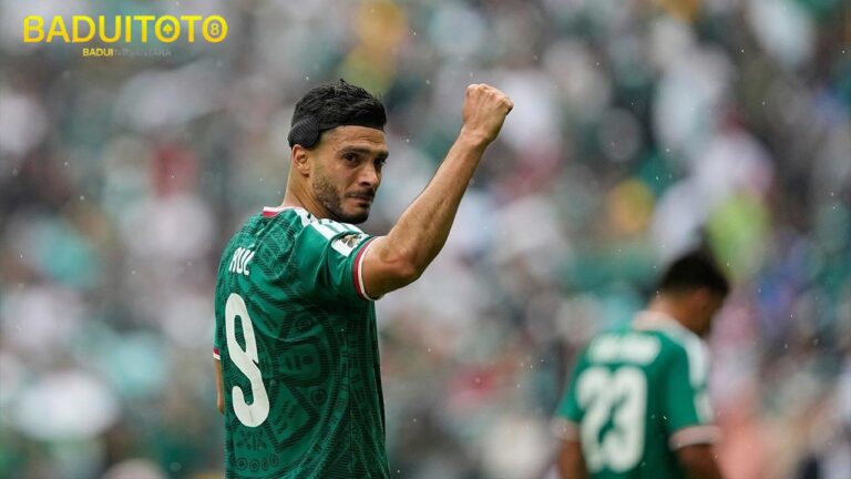 Meksiko vs Afrika Selatan: Air Mata dan Hari Sempurna Raul Jimenez