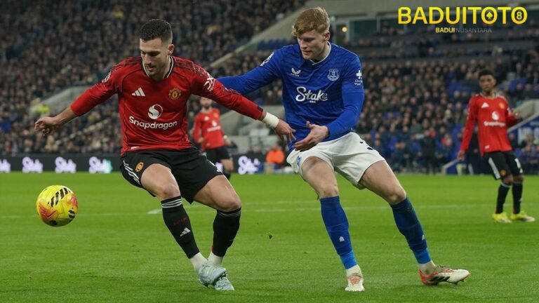 Manchester United Hidupkan Lagi Minat Pada Pemain Everton Ini