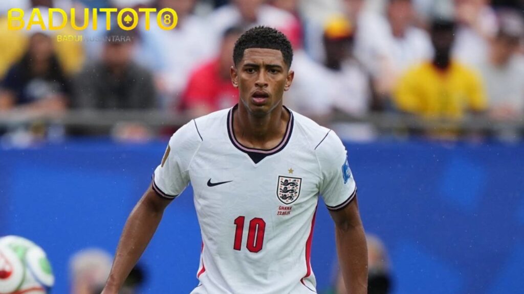 Alasan Jude Bellingham Lolos Kartu Merah usai Tutupi Mulut saat Bicara dengan Jordan Ayew