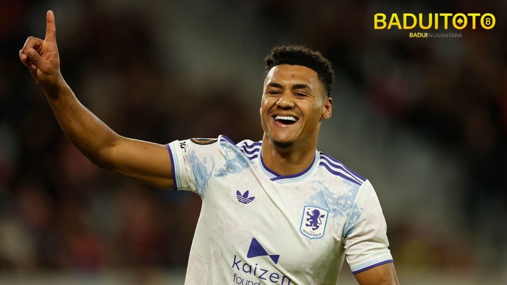 Tak Gentar Ollie Watkins Sambut Persaingan Striker Timnas Inggris